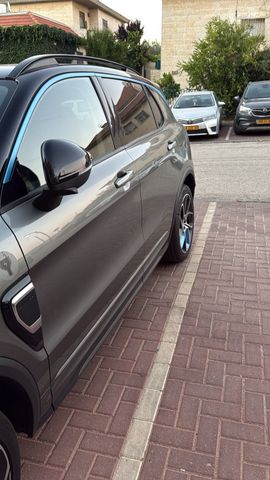 לינק אנד קו 01