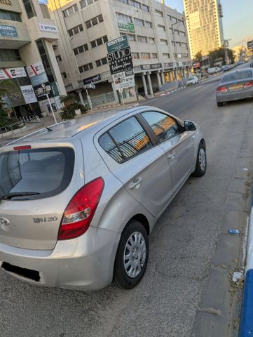 יונדאי i20