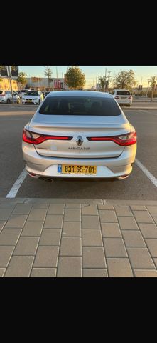 רנו מגאן