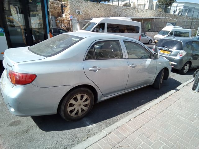 מודעת רכב טויוטה קורולה