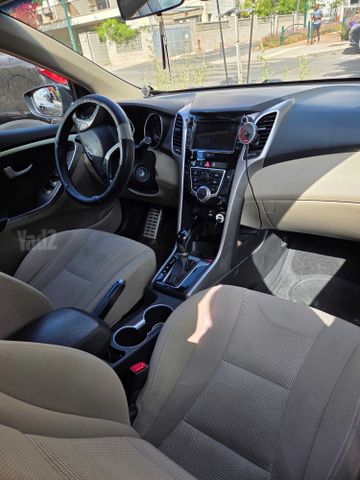 יונדאי i30