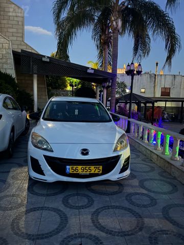 מאזדה 3