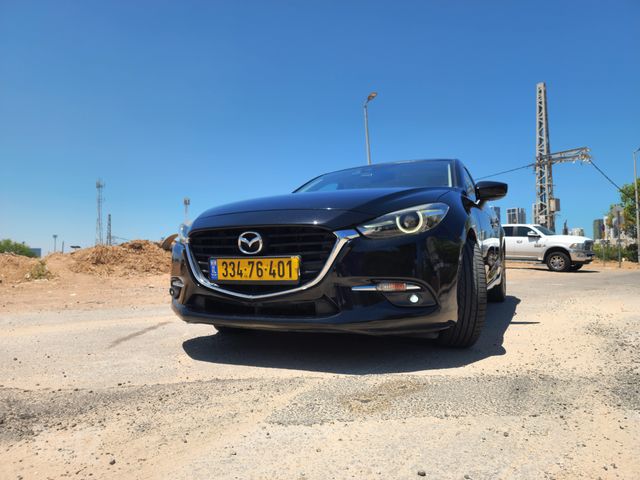 מאזדה 3