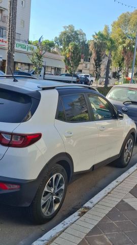 קיה סטוניק