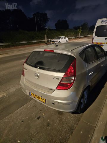 יונדאי i30