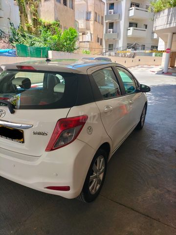 טויוטה יאריס