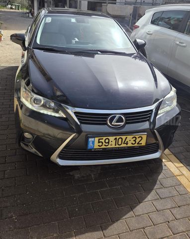 לקסוס CT