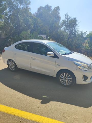 מיצובישי אטראז'