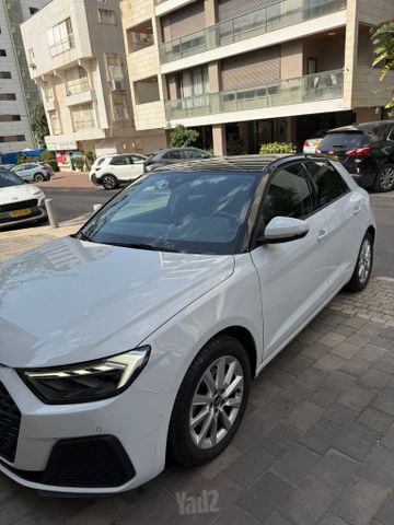 אאודי A1