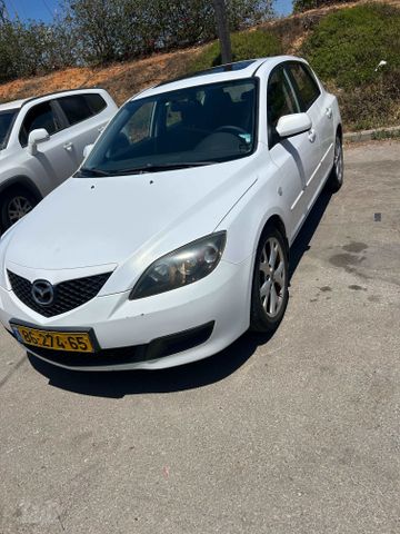 מודעת רכב מאזדה 3
