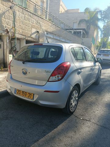 יונדאי i20