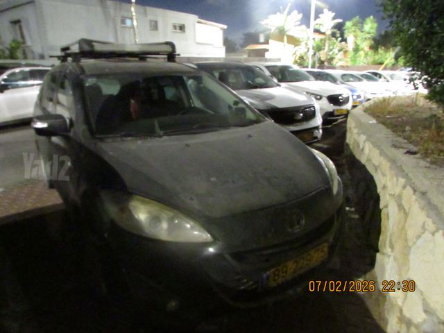 מודעת רכב מאזדה 5