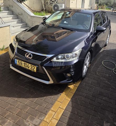 לקסוס CT