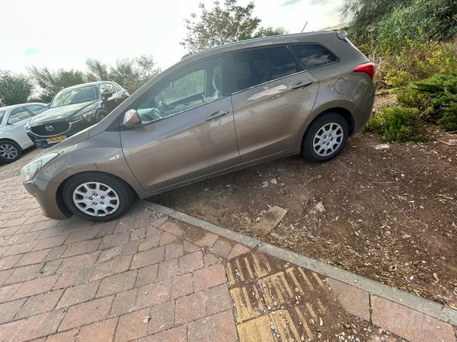 מודעת רכב יונדאי i30