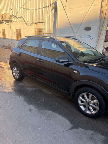 קיה סטוניק