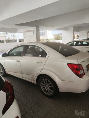 שברולט סוניק