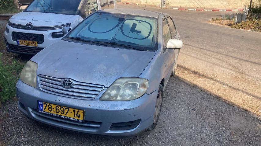מודעת רכב טויוטה קורולה