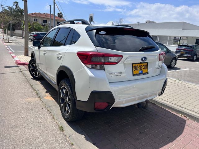סובארו XV
