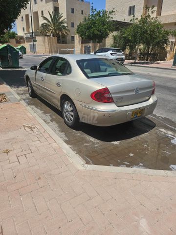 ביואיק לה-קרוס