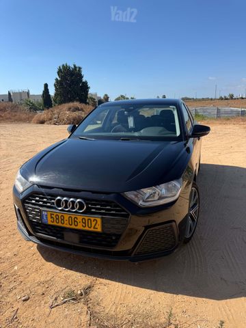 אאודי A1