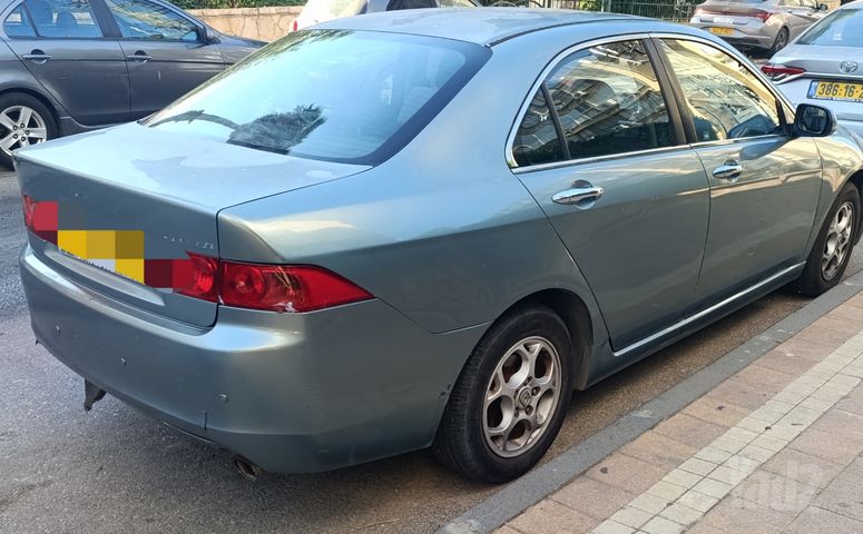מודעת רכב הונדה אקורד