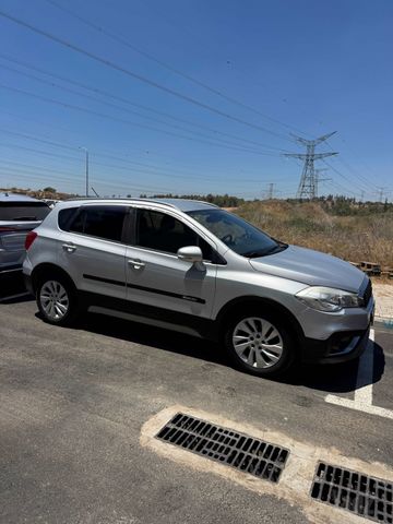 מודעת רכב סוזוקי קרוסאובר
