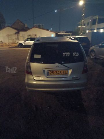 מודעת רכב מיצובישי גרנדיס