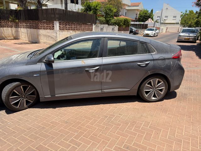 מודעת רכב יונדאי איוניק
