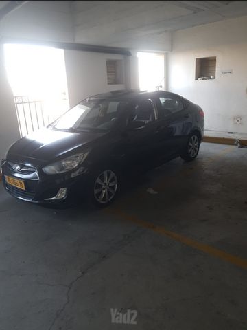 יונדאי אקסנט i25