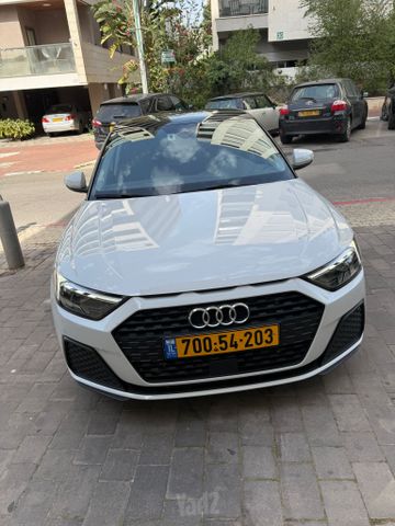 אאודי A1