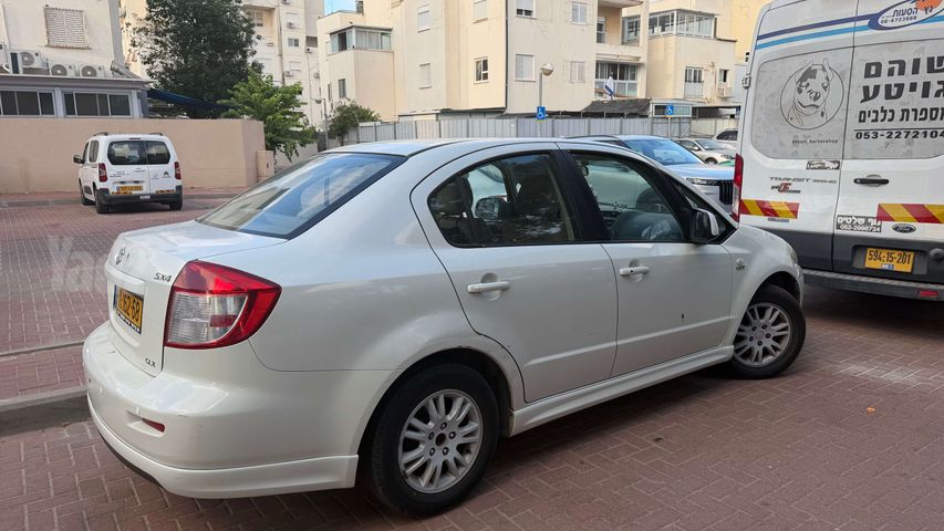 סוזוקי SX4