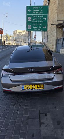 יונדאי אלנטרה