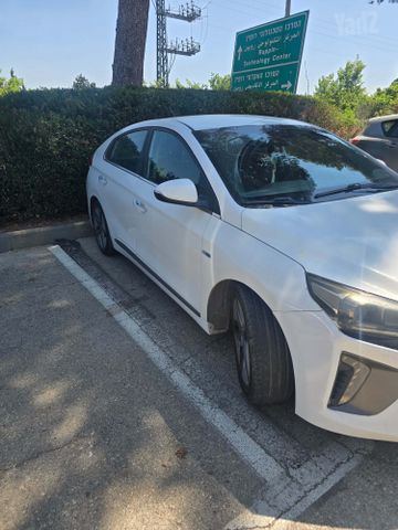 מודעת רכב יונדאי איוניק