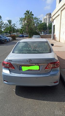 טויוטה קורולה