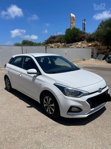 יונדאי i20