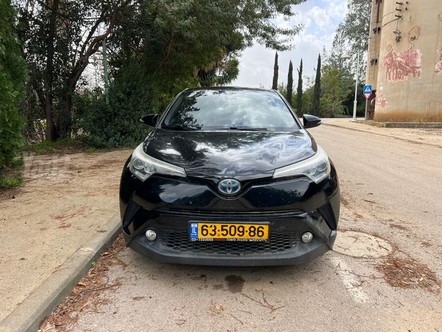 טויוטה C-HR