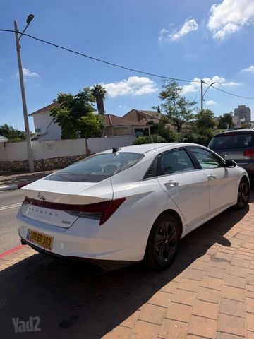 יונדאי אלנטרה