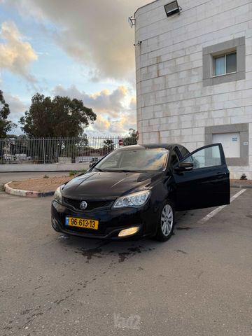 מודעת רכב אם ג'י 350