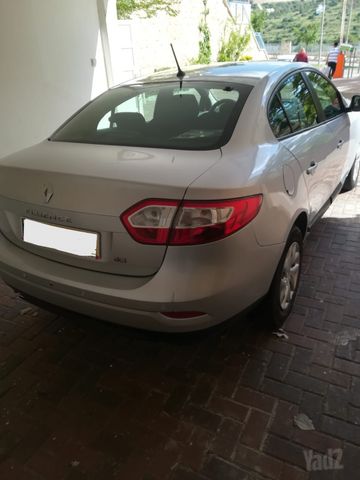רנו פלואנס