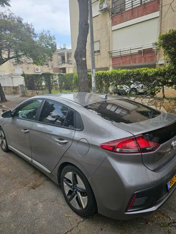 יונדאי איוניק