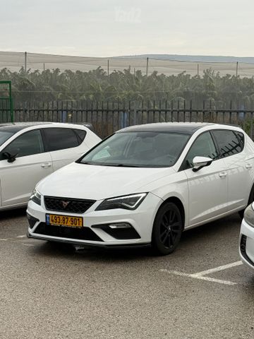 מודעת רכב סיאט לאון