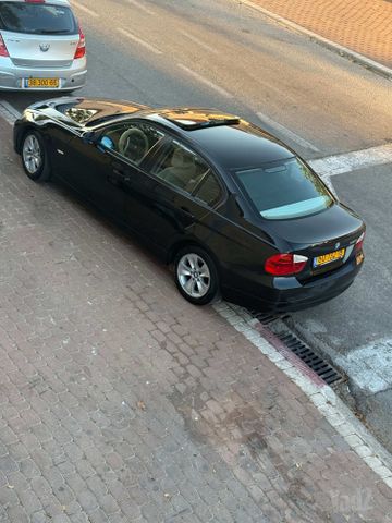 מודעת רכב ב מ וו סדרה 3