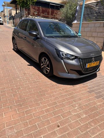 פיג'ו 208