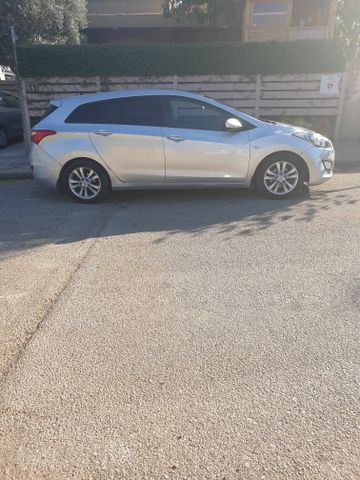 יונדאי i30