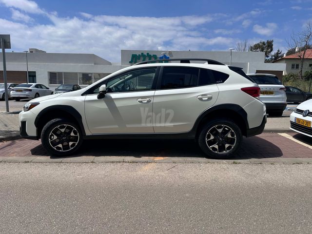 סובארו XV