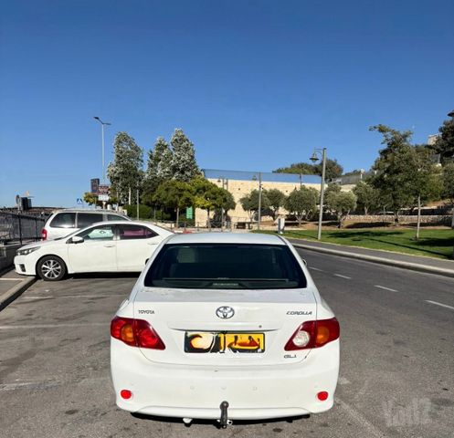 טויוטה קורולה