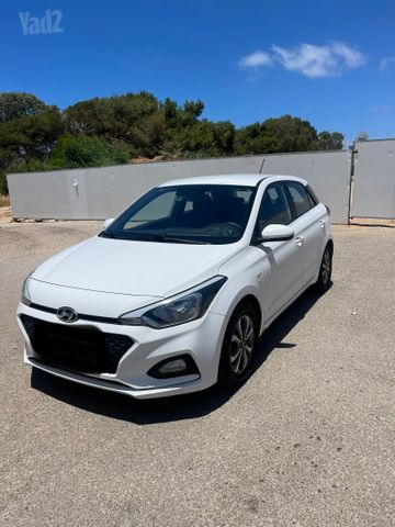 מודעת רכב יונדאי i20