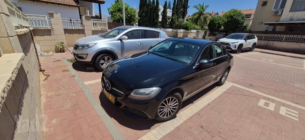 מרצדס-בנץ C-class