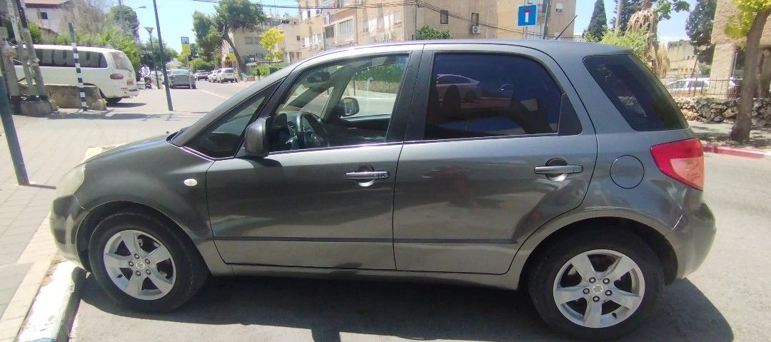 סוזוקי SX4