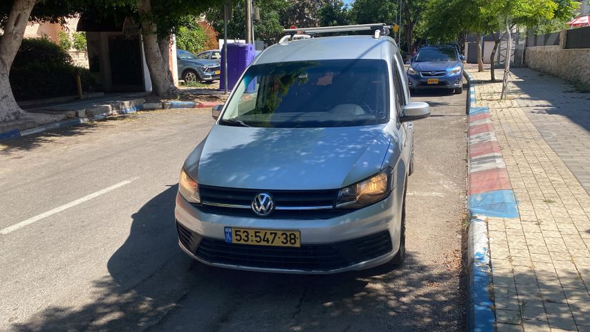 פולקסווגן קאדי
